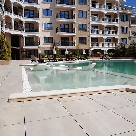 Luxury 4-room In 