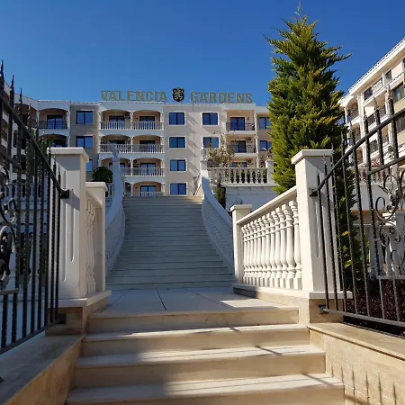 Luxury 4-room In 