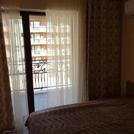 Luxury 4-room In 
